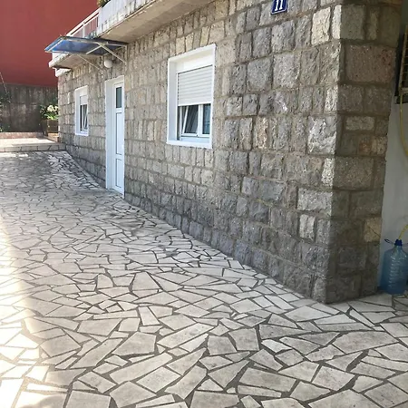 Garden *