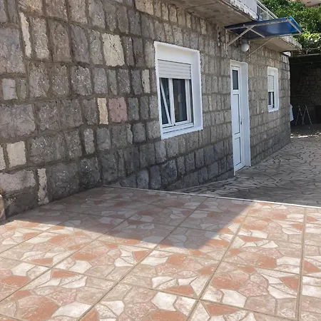 Garden * بودفا